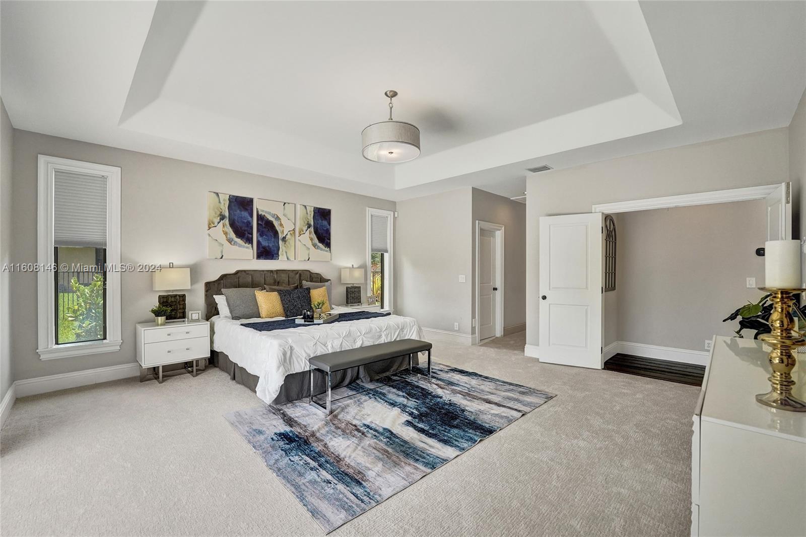 400 Alexandra Cir