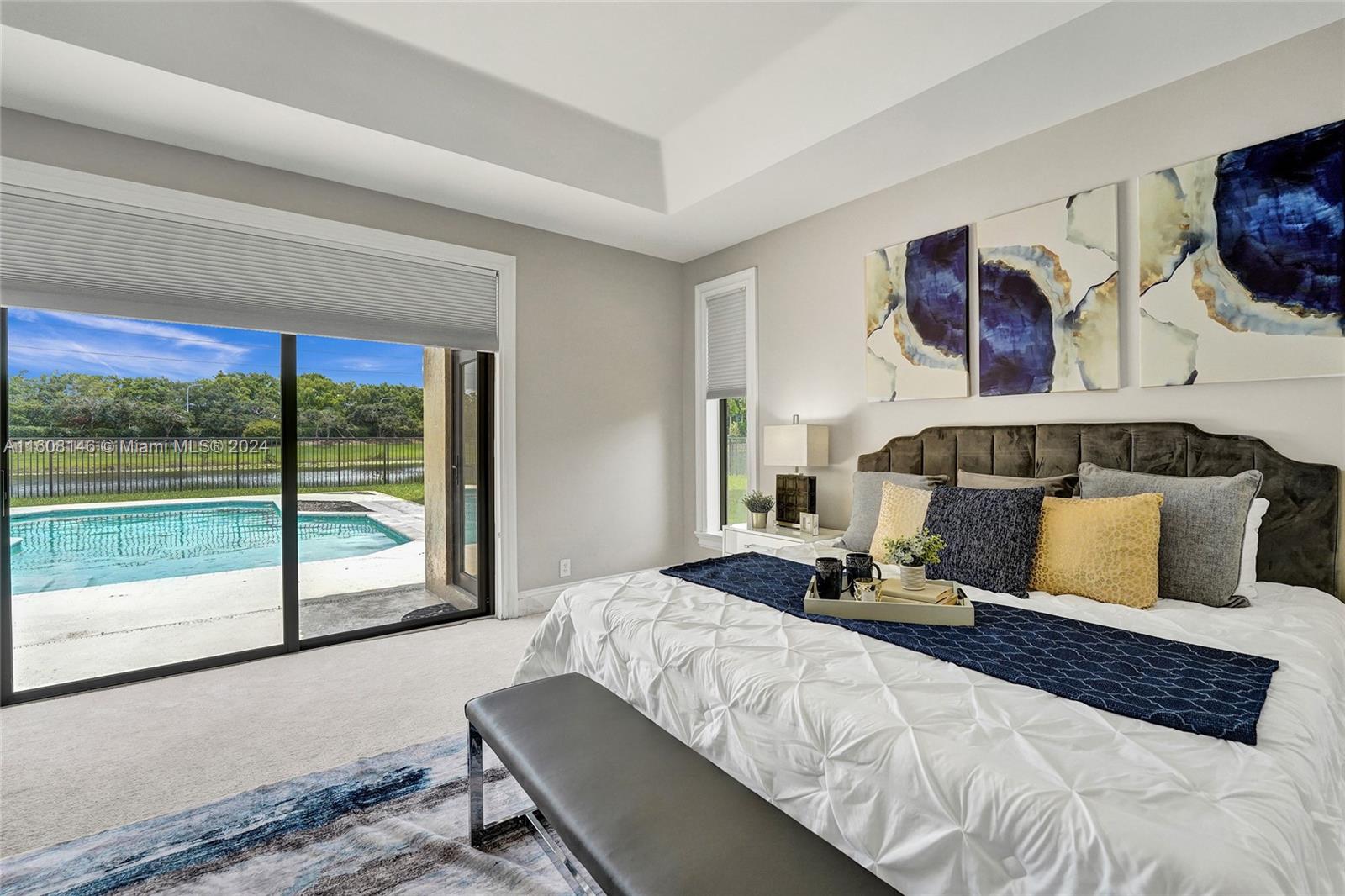 400 Alexandra Cir