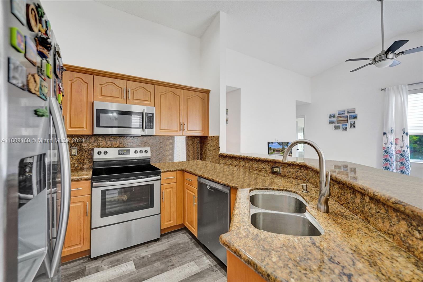 931 Falling Water Rd