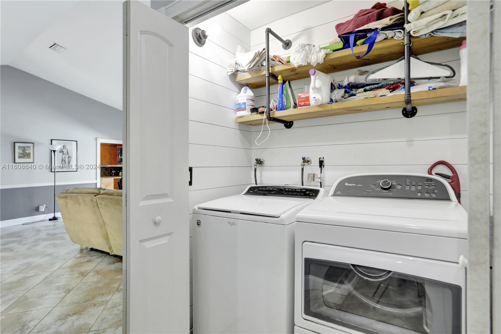 585 NW 113th Ter