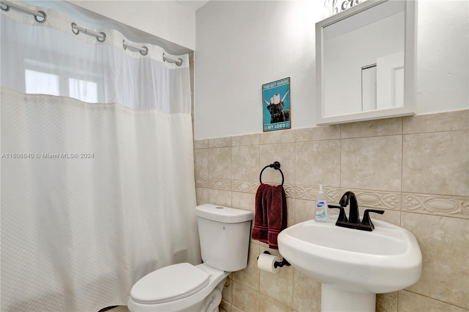 585 NW 113th Ter