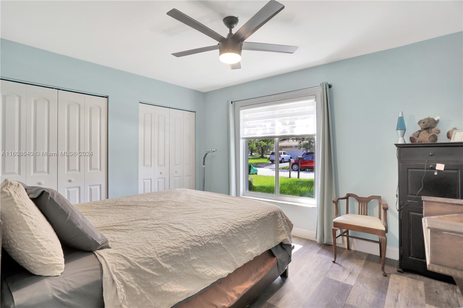 585 NW 113th Ter