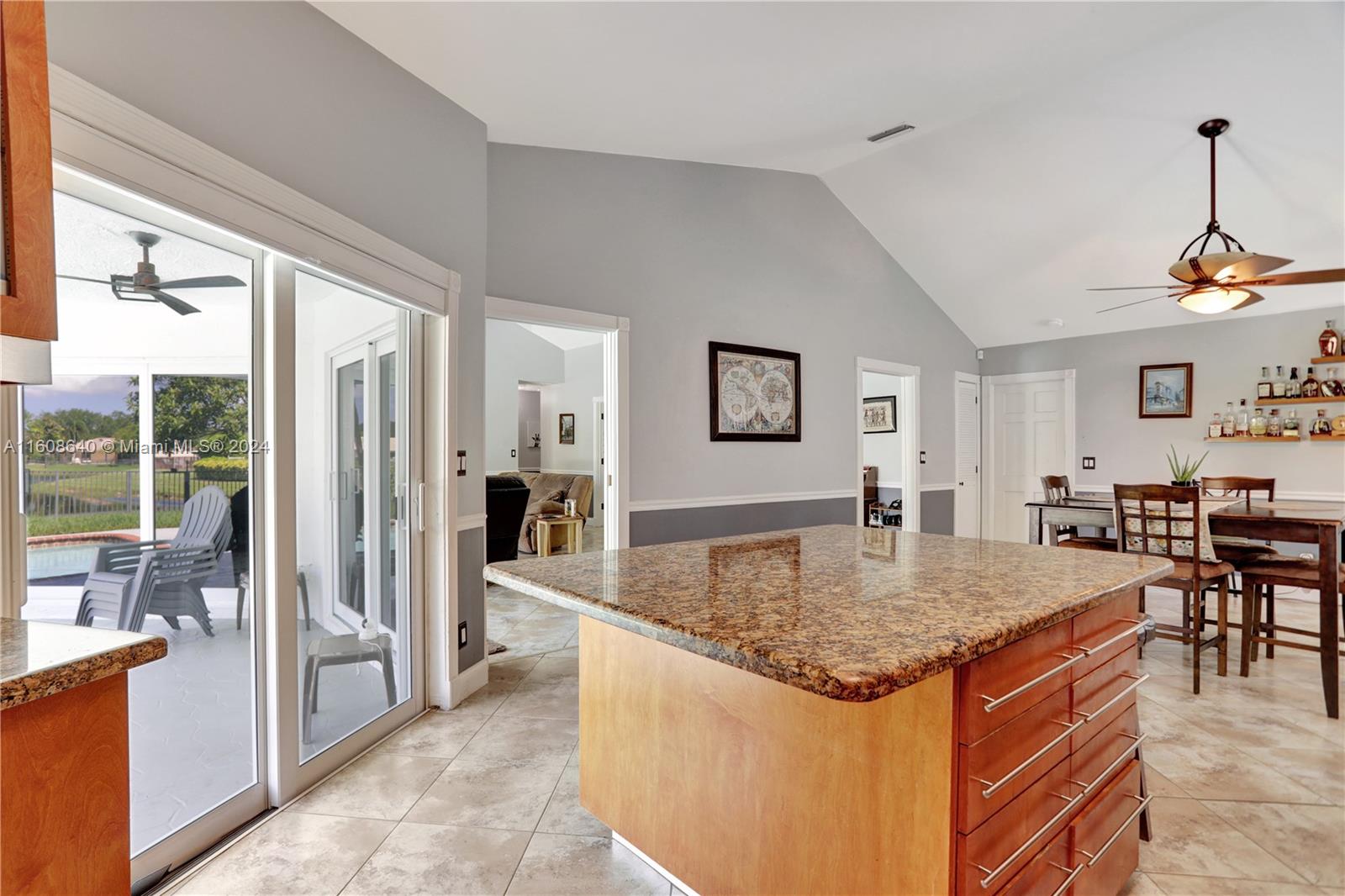 585 NW 113th Ter