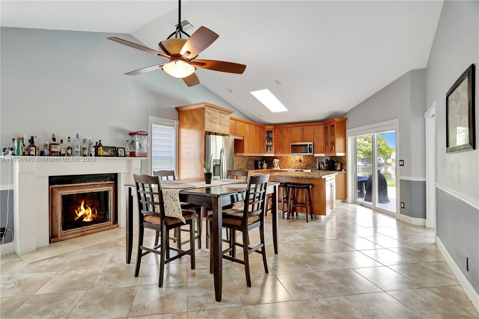 585 NW 113th Ter