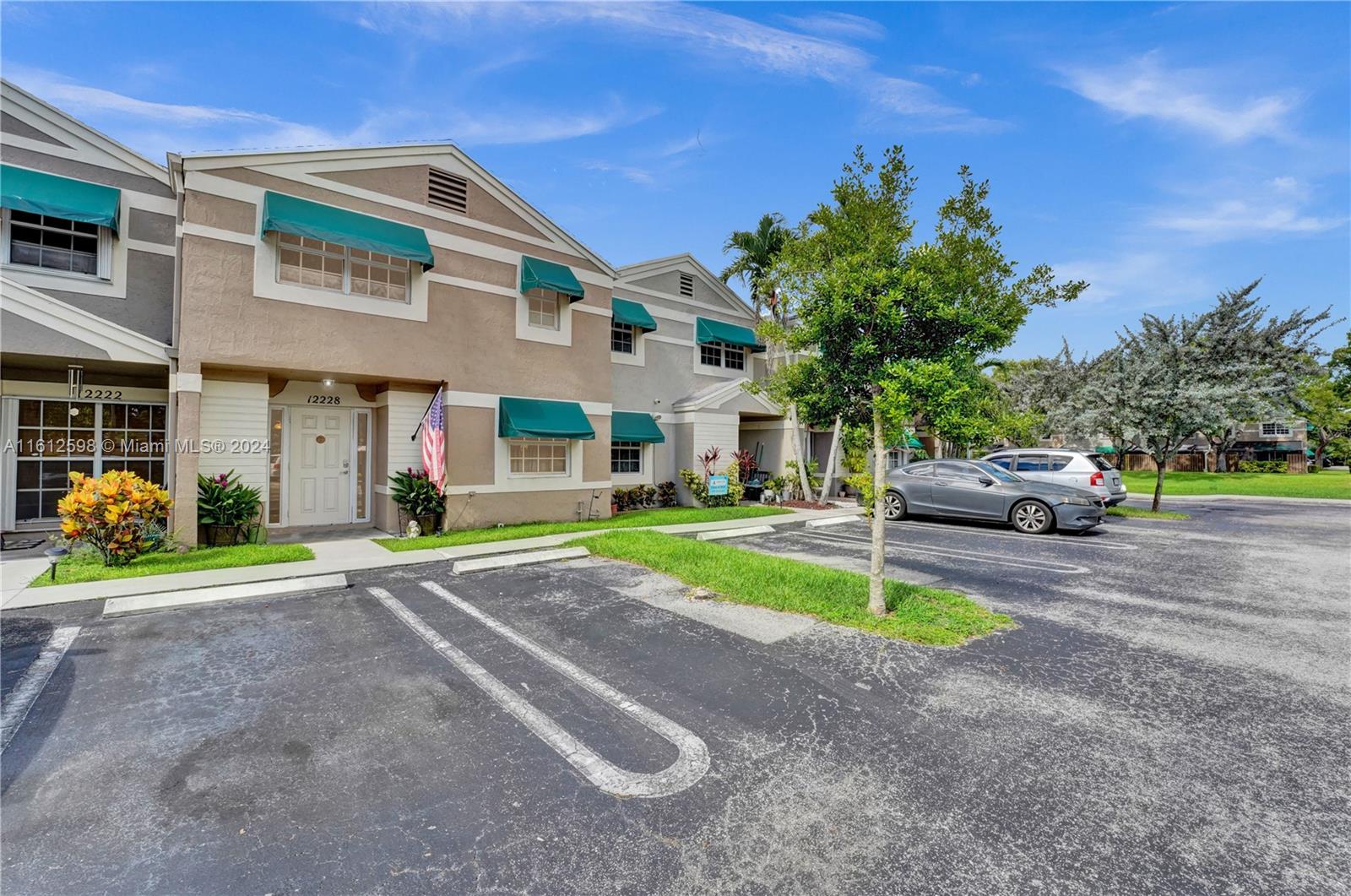 12228 SW 51st Pl
