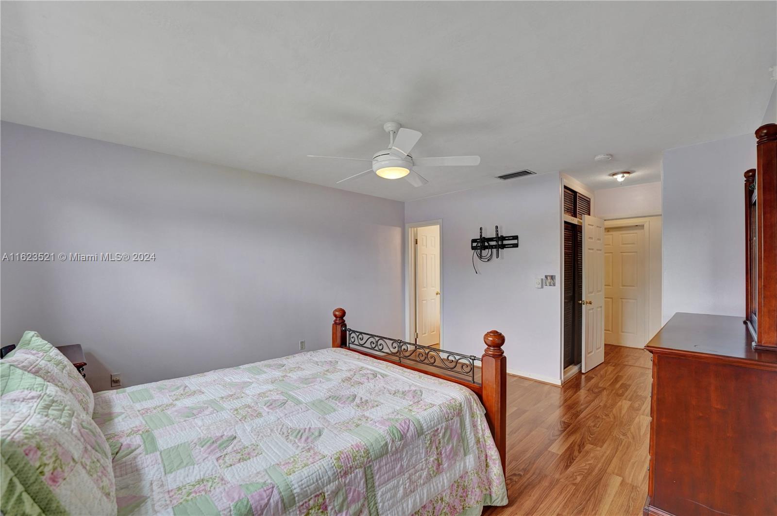 1610 NW 122nd Ave