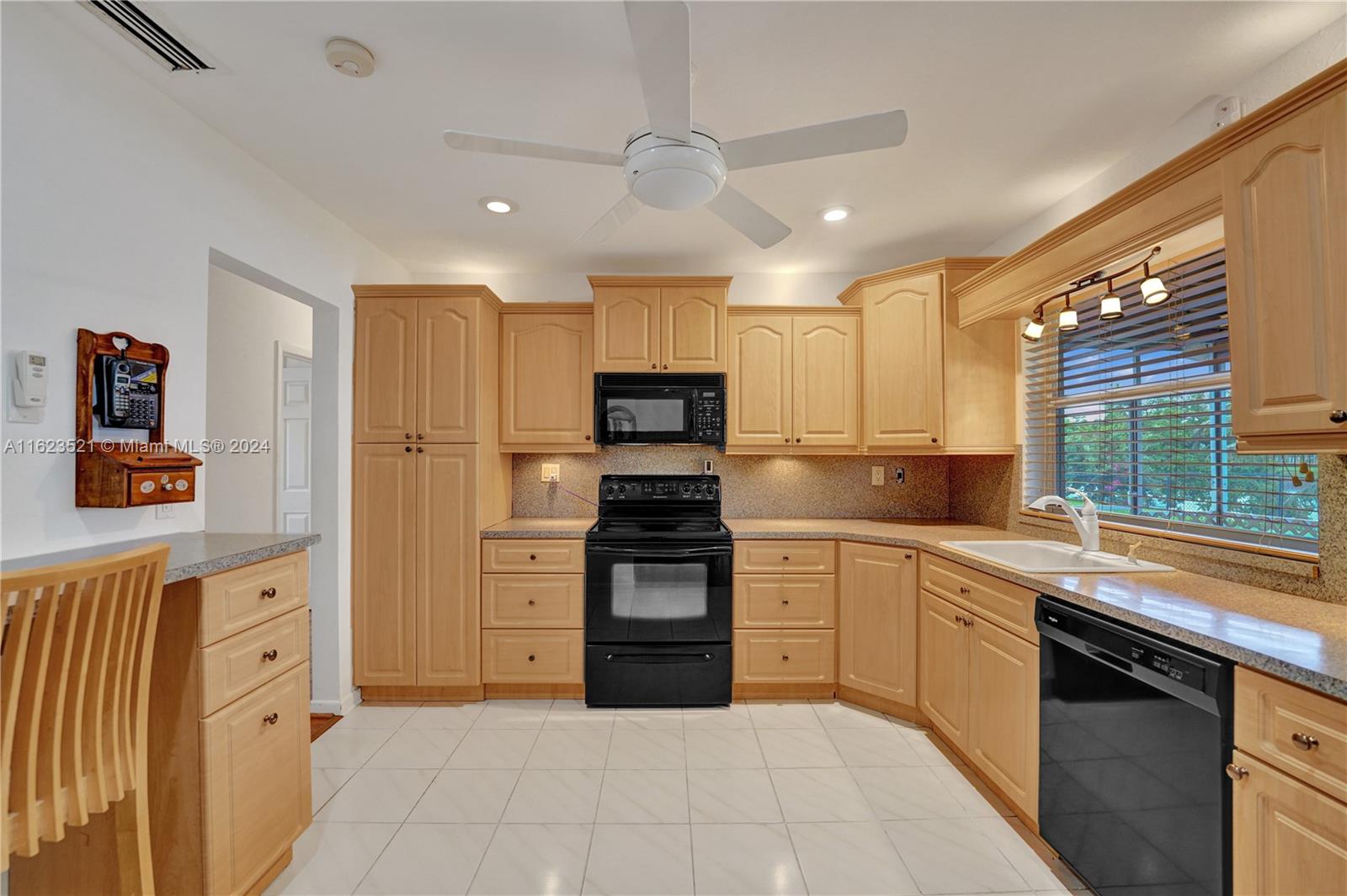 1610 NW 122nd Ave