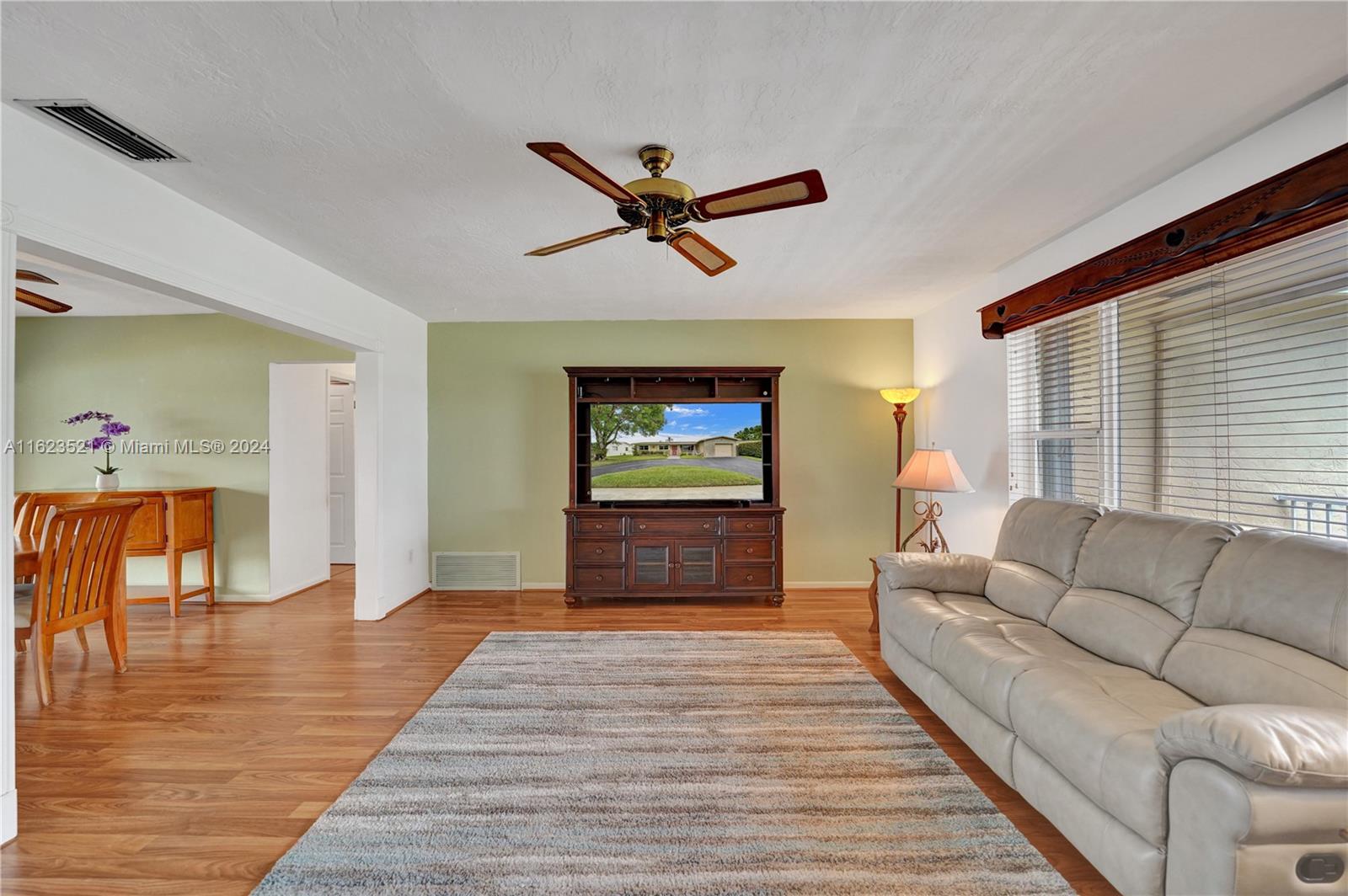 1610 NW 122nd Ave