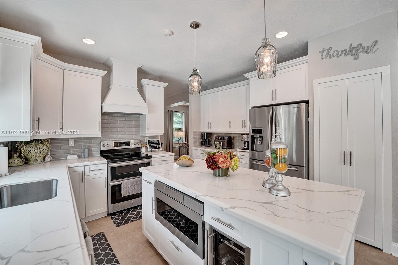 4115 Boston Ct