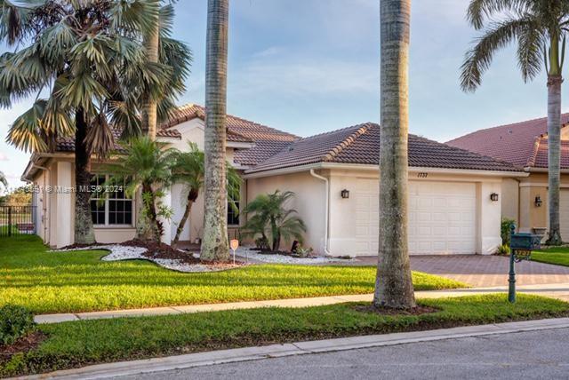 1737 Harbor View Cir