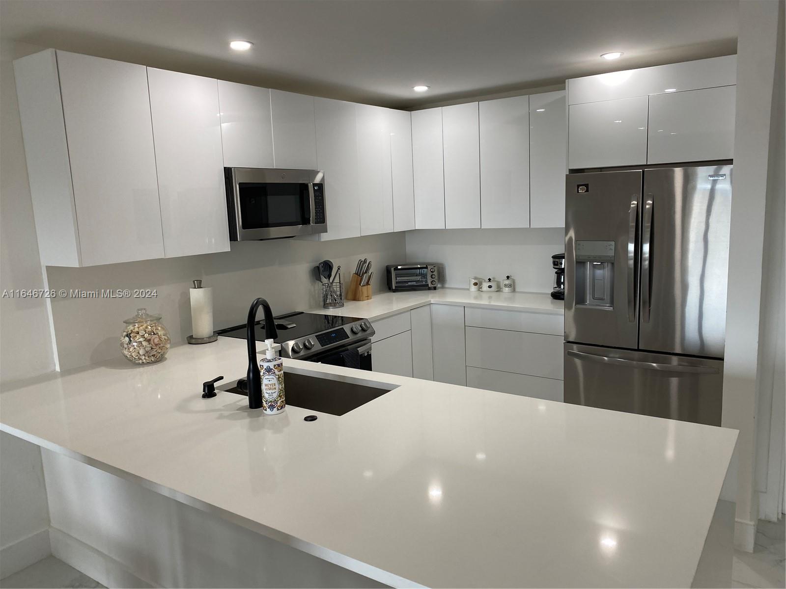 1500 S Ocean Blvd # 1608