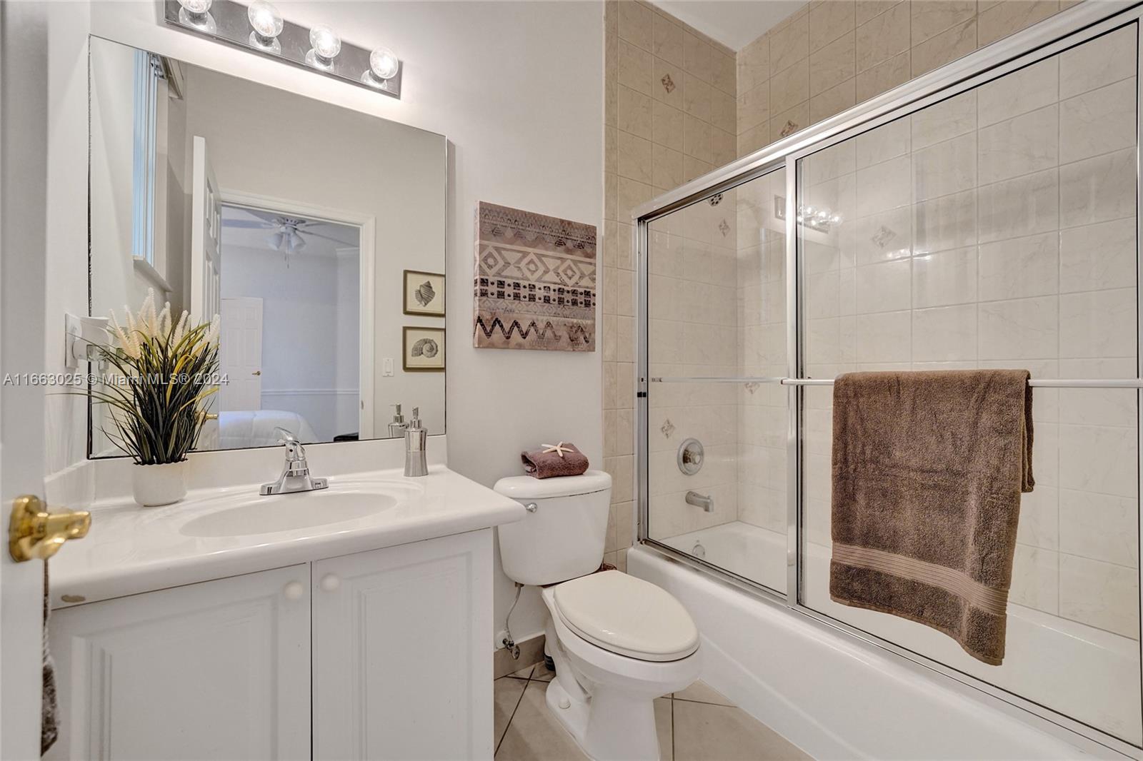 2496 Provence Cir