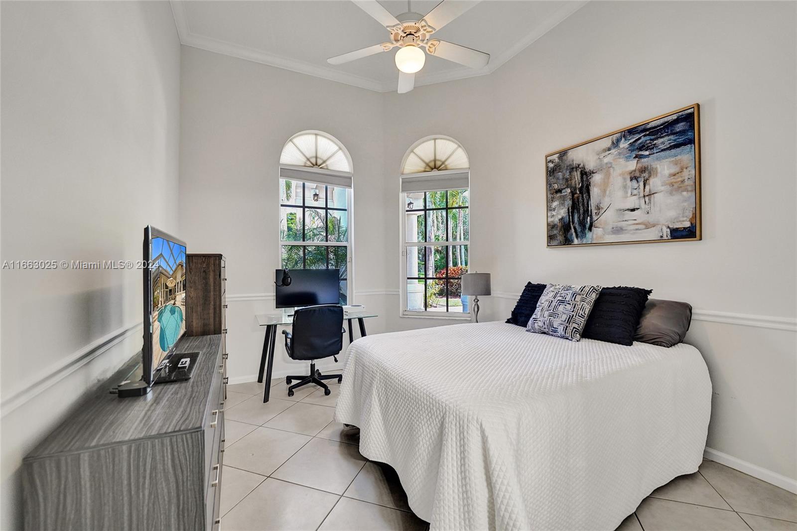 2496 Provence Cir