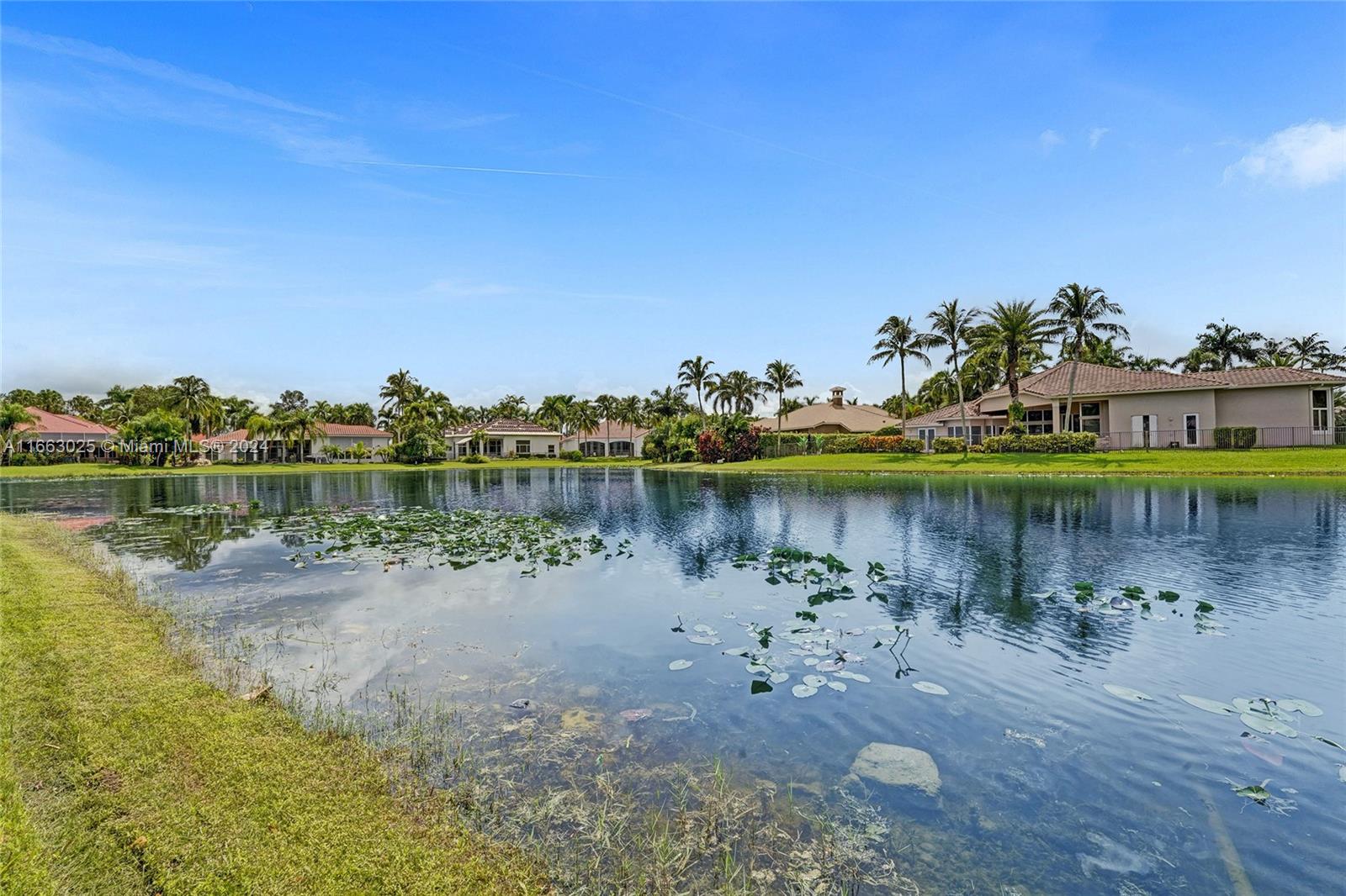 2496 Provence Cir