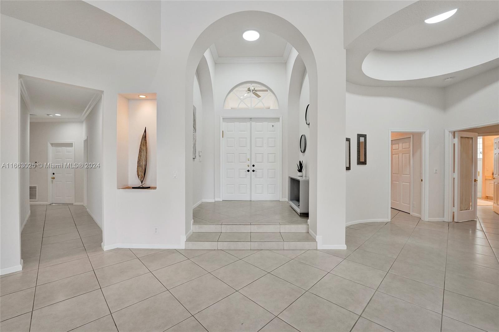 2496 Provence Cir
