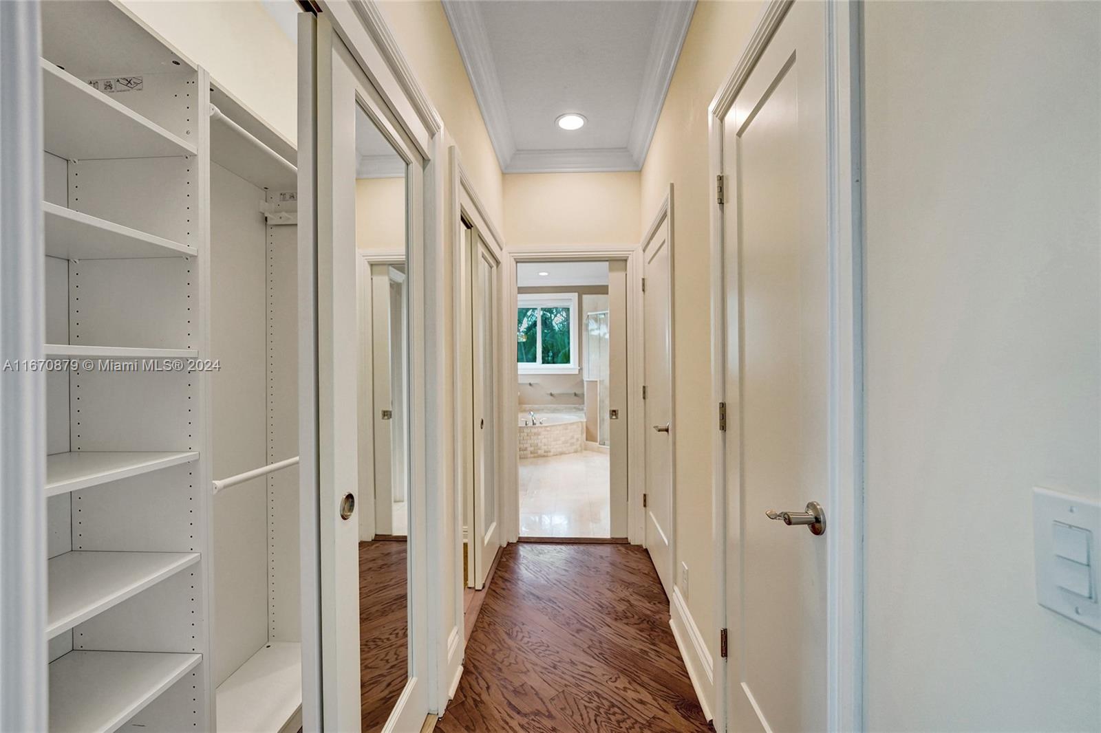 2569 Jardin Way
