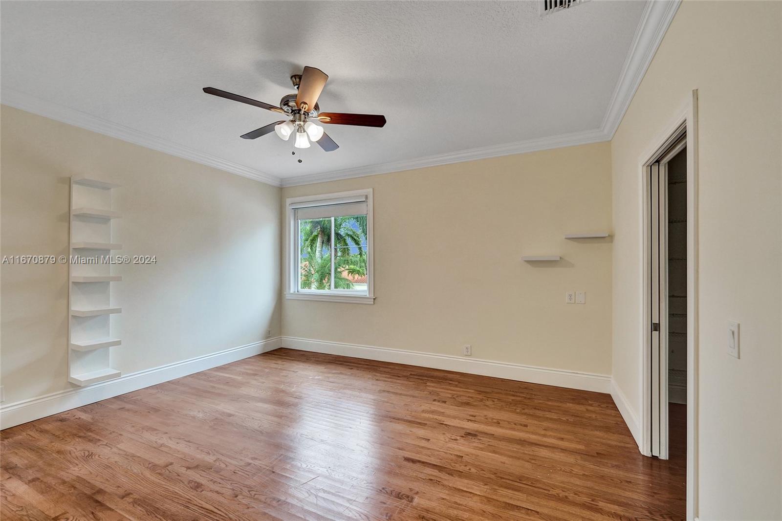 2569 Jardin Way