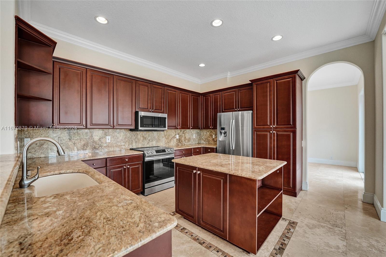 2569 Jardin Way