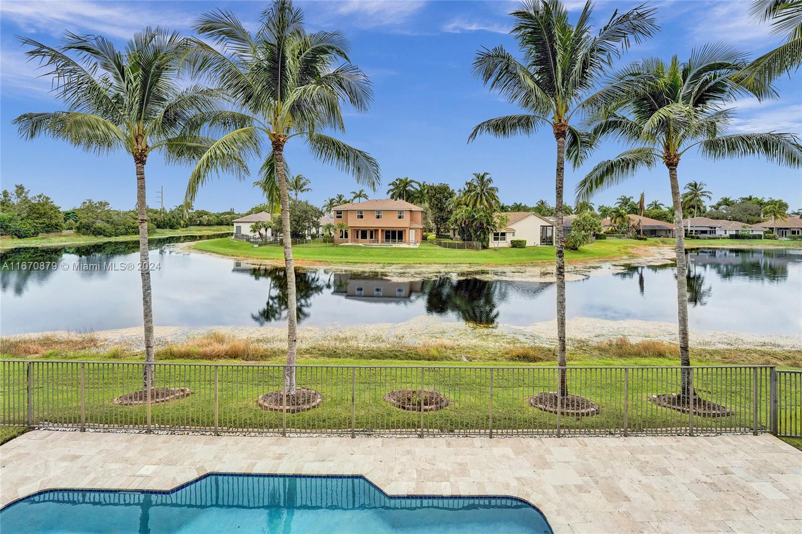 2569 Jardin Way