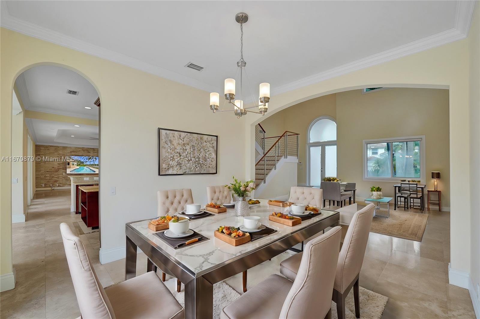 2569 Jardin Way