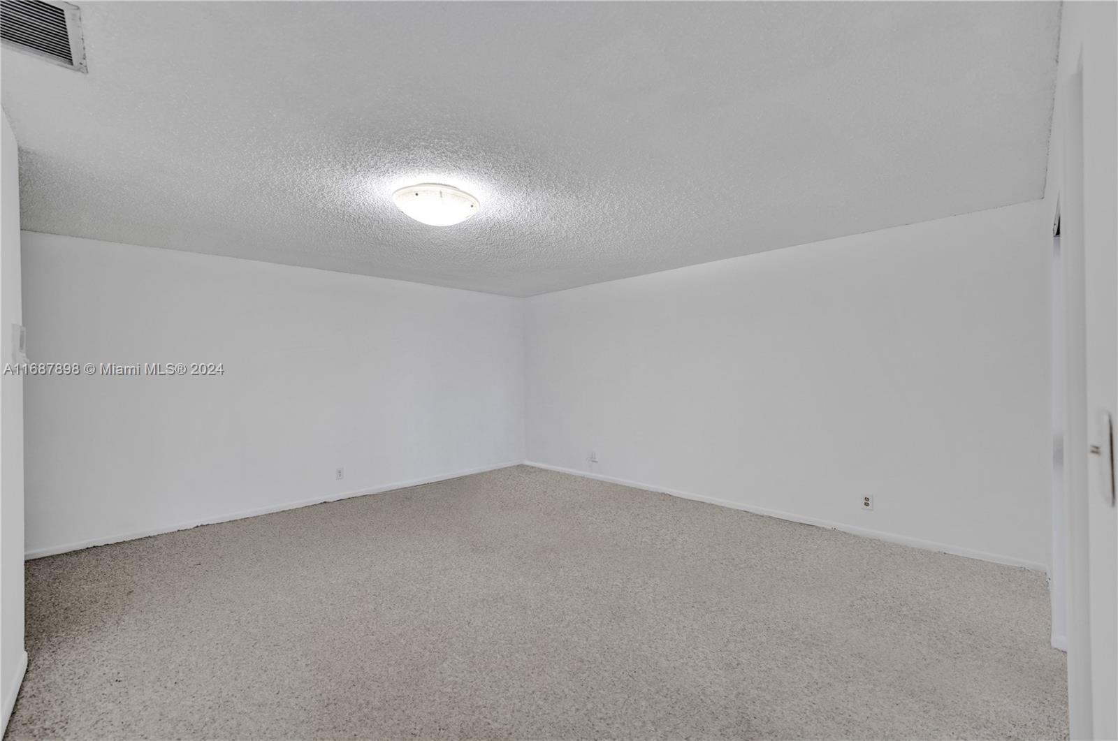 2700 S University Dr # 4B