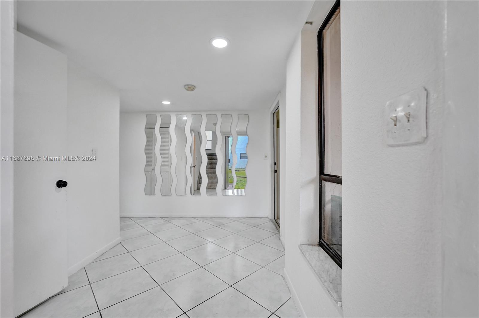 2700 S University Dr # 4B