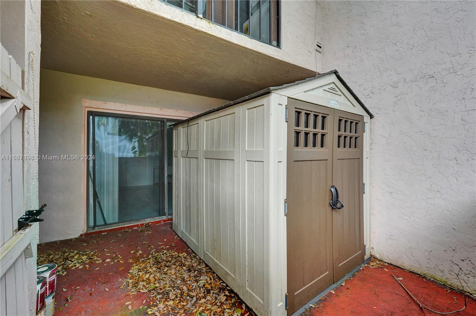 2700 S University Dr # 4B