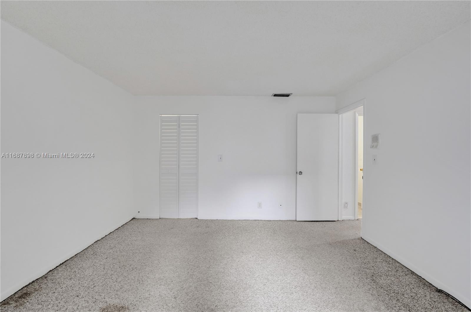 2700 S University Dr # 4B