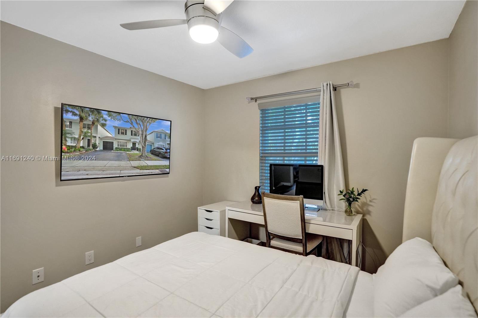 9550 E Plum Harbor Way # 9550