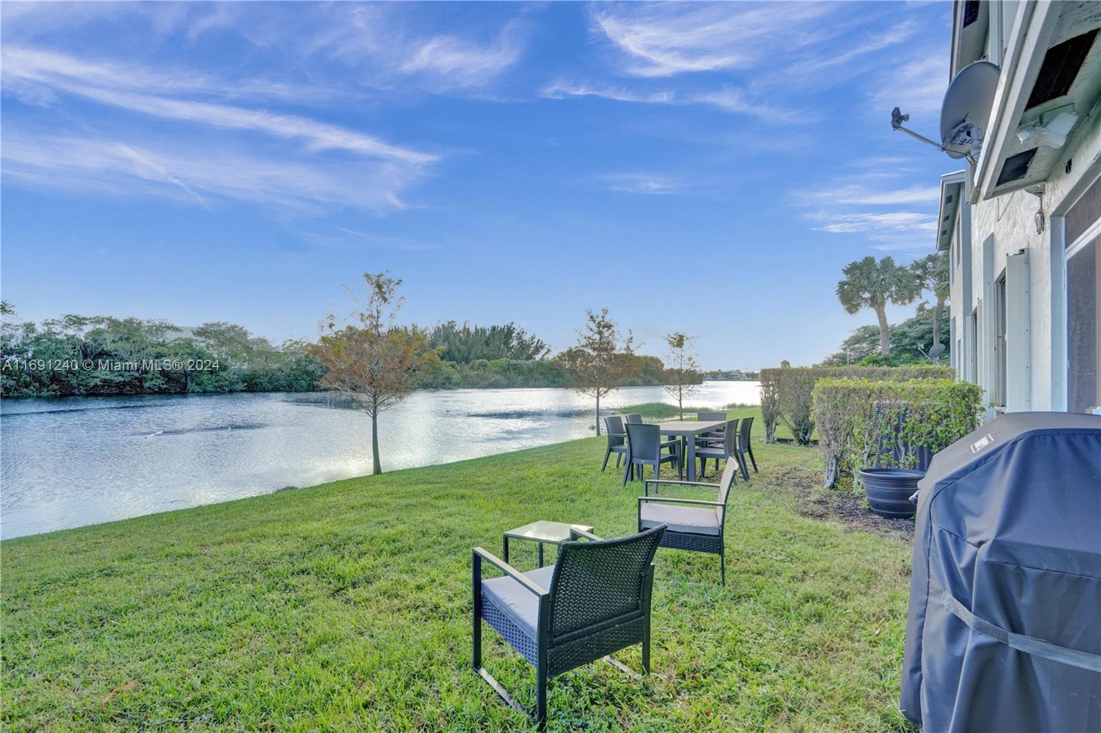 9550 E Plum Harbor Way # 9550