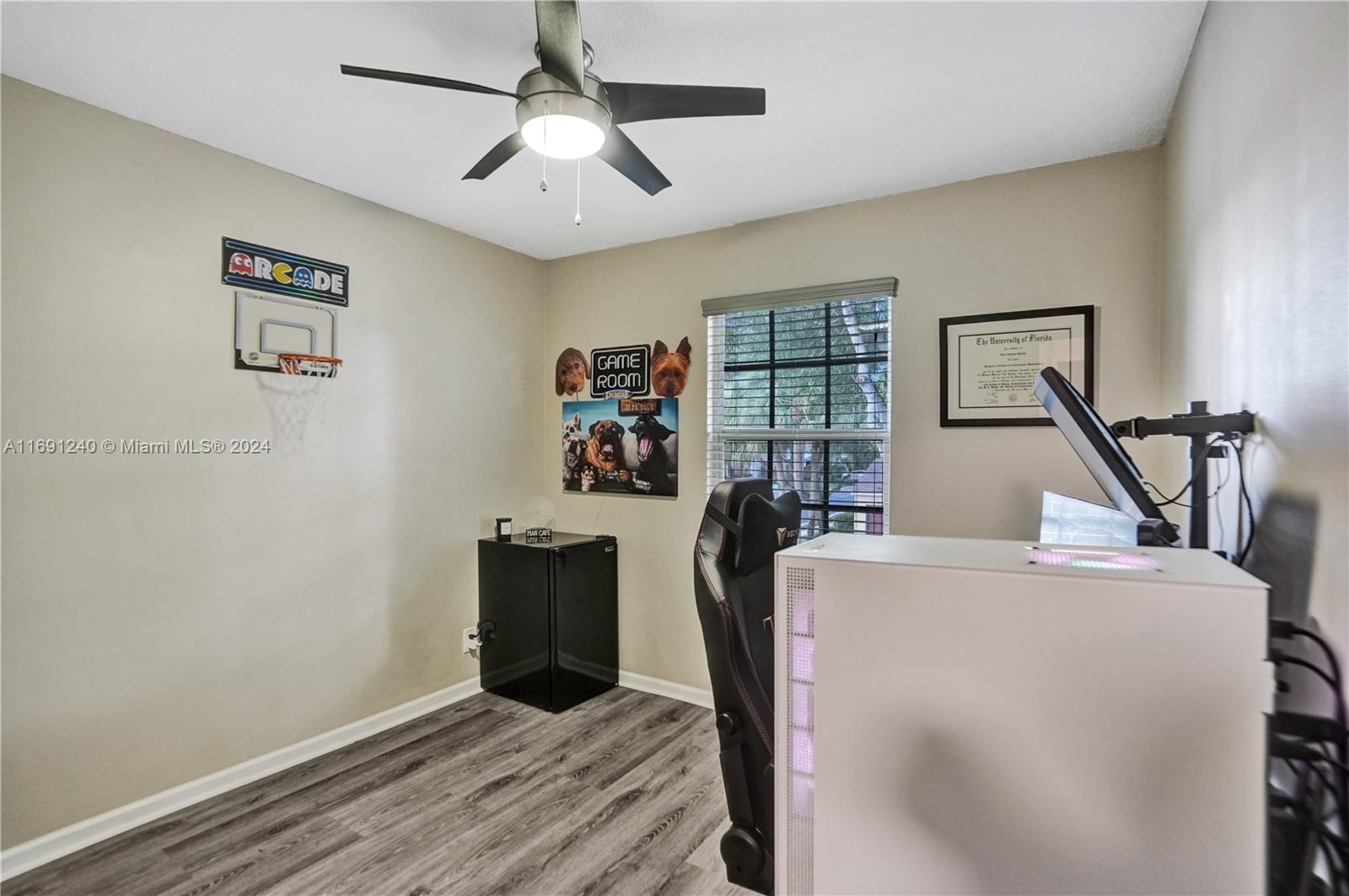 9550 E Plum Harbor Way # 9550