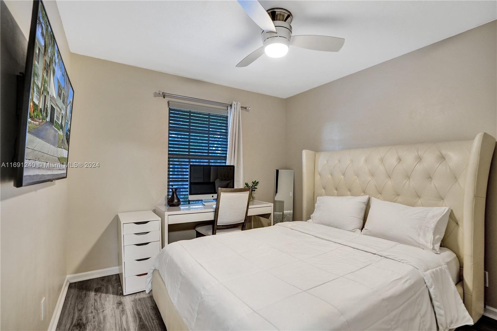 9550 E Plum Harbor Way # 9550
