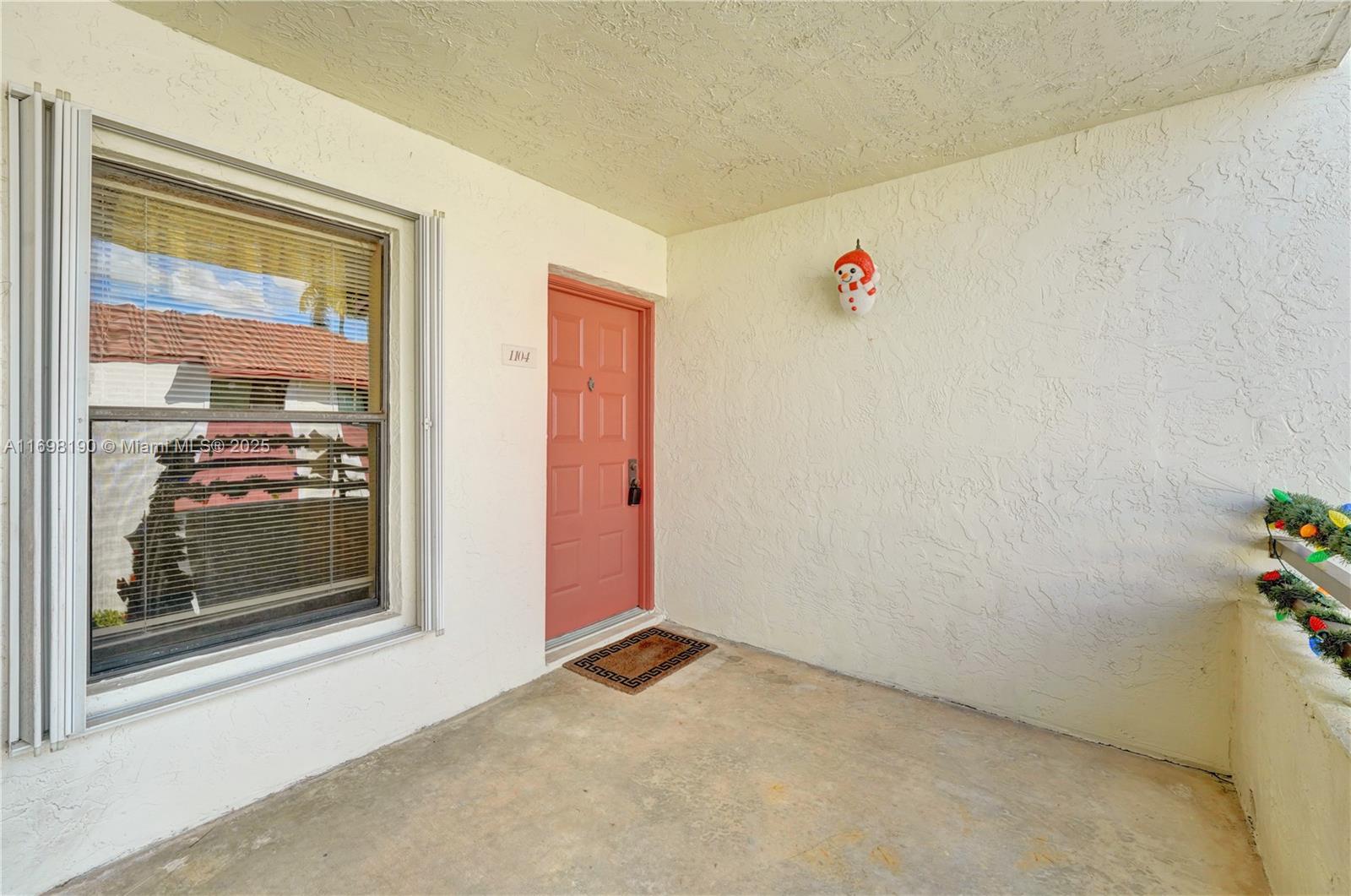 1104 N Hiatus Rd # 1104
