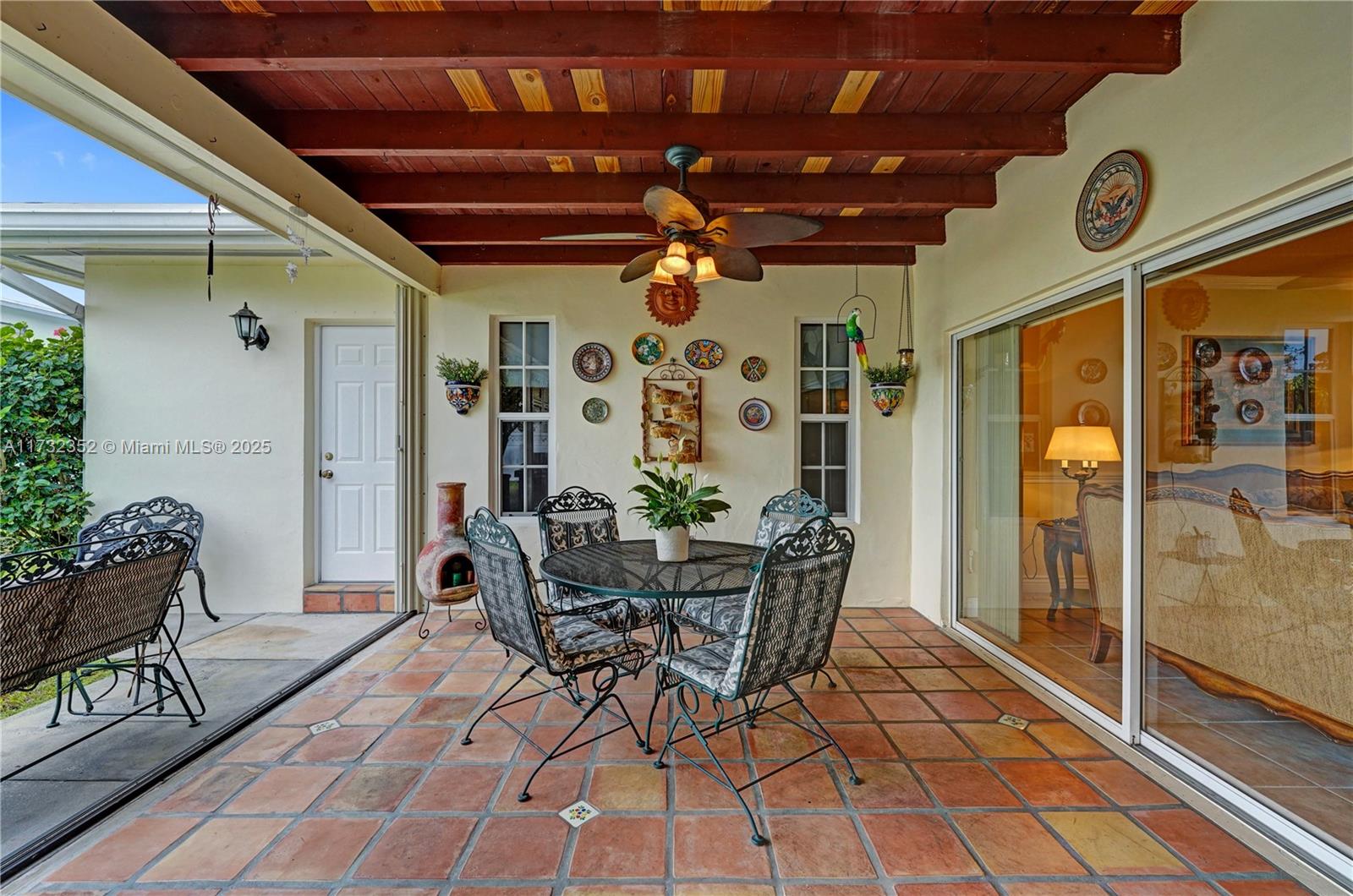 1811 NW 106th Ter
