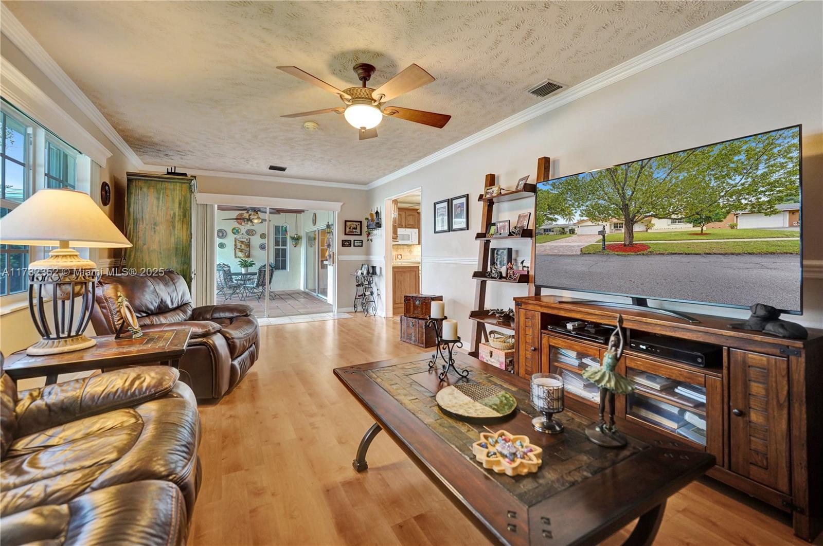 1811 NW 106th Ter