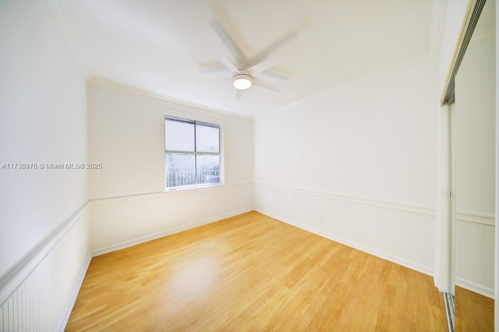 2452 Greenbrier Ct