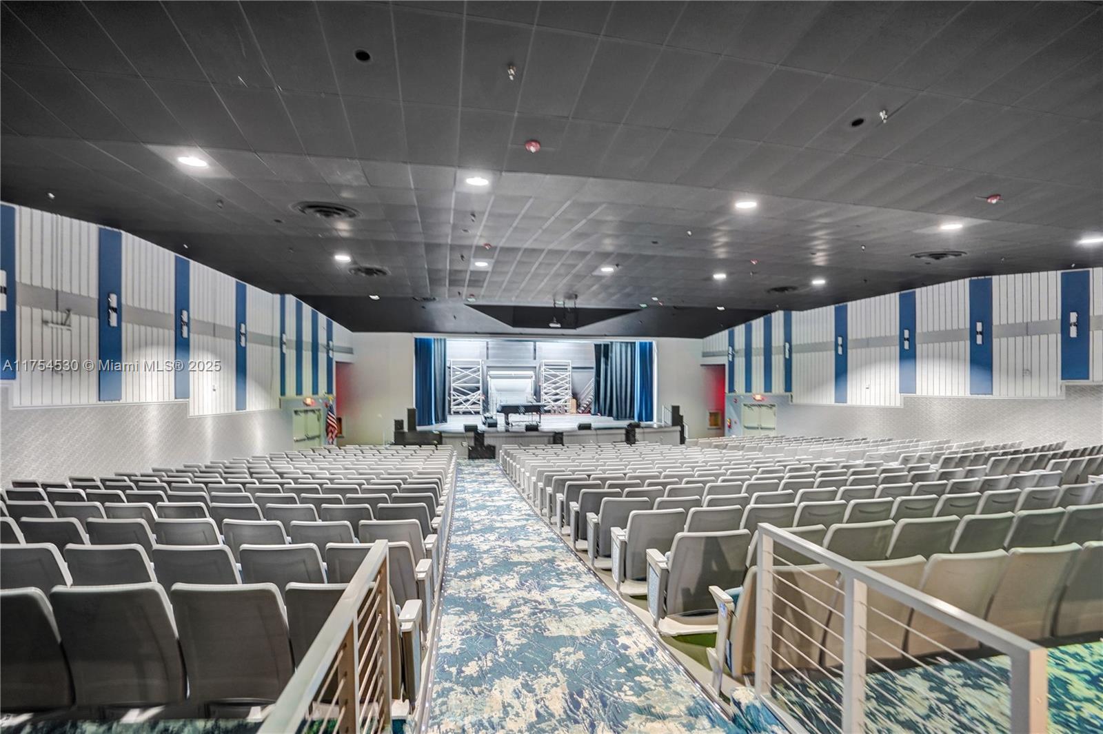 7260 Kinghurst Dr # 604