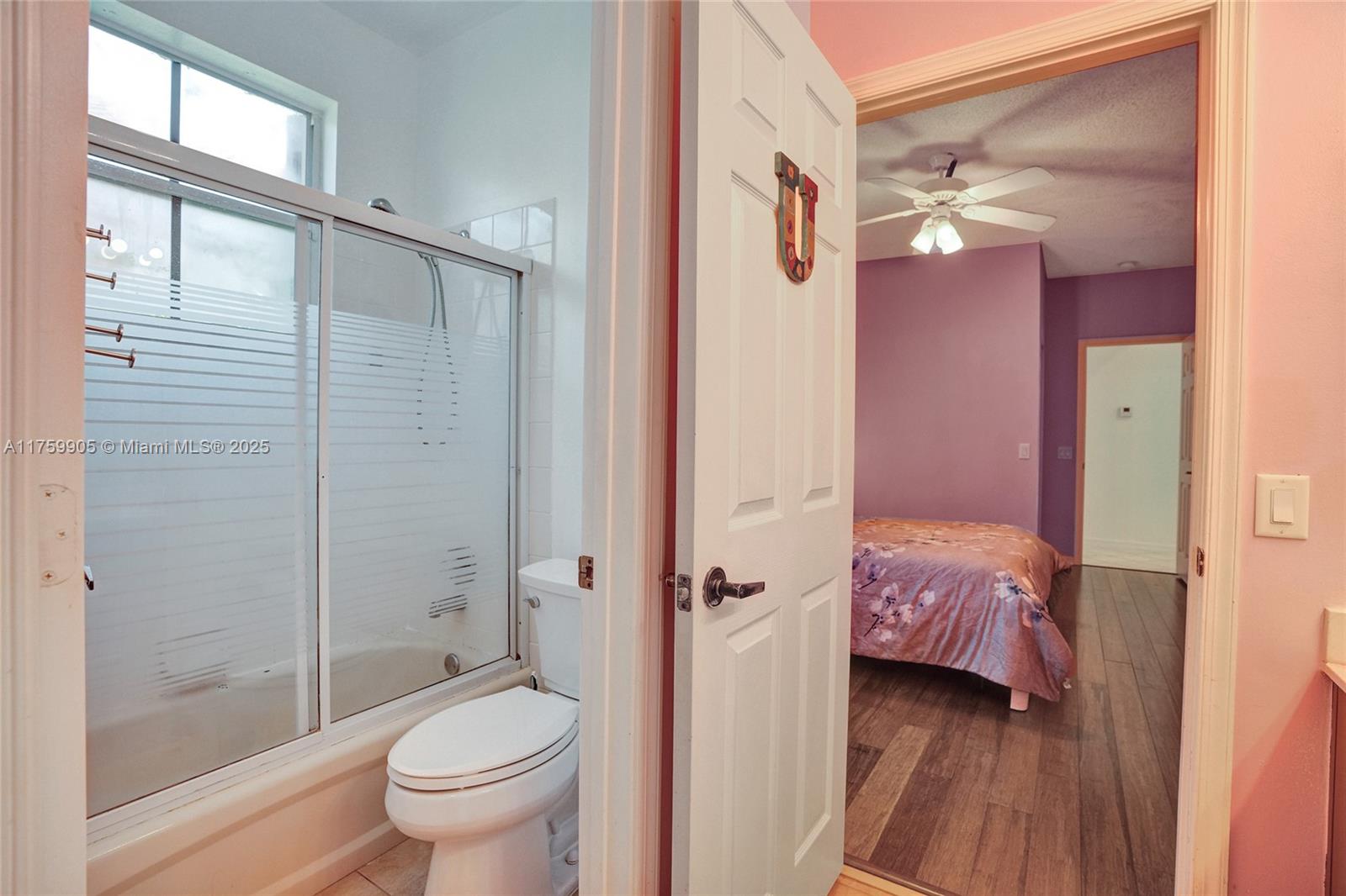 1436 Blue Jay Cir