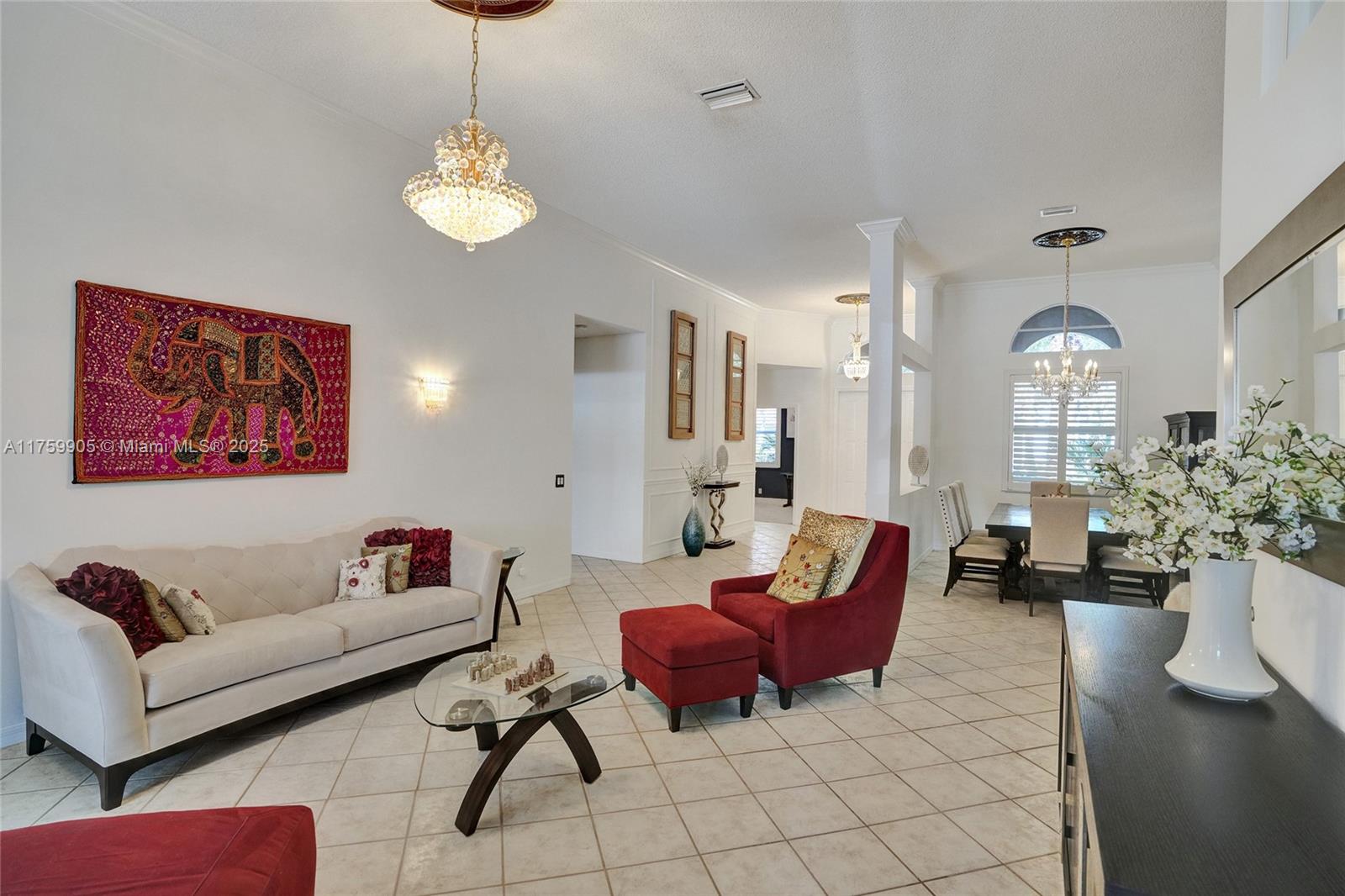 1436 Blue Jay Cir