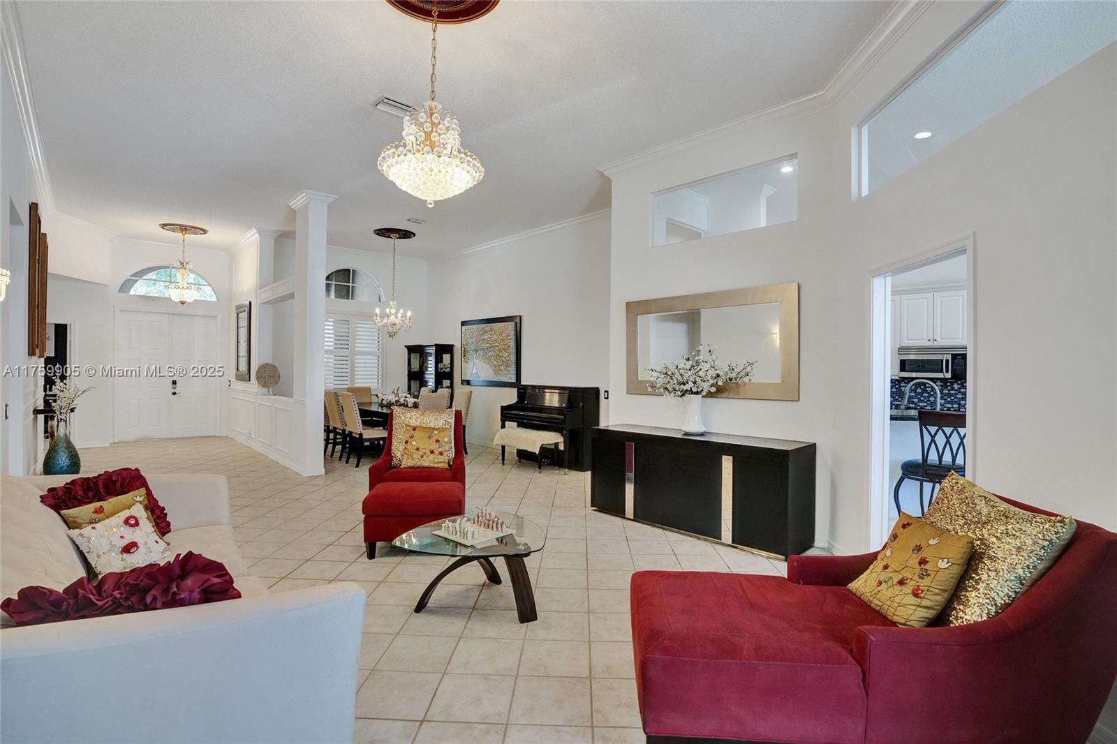 1436 Blue Jay Cir