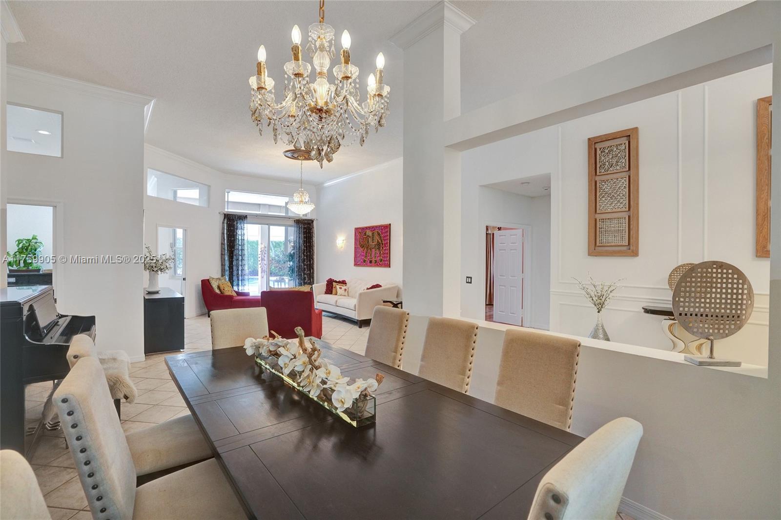1436 Blue Jay Cir