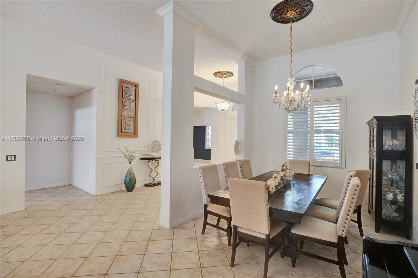 1436 Blue Jay Cir