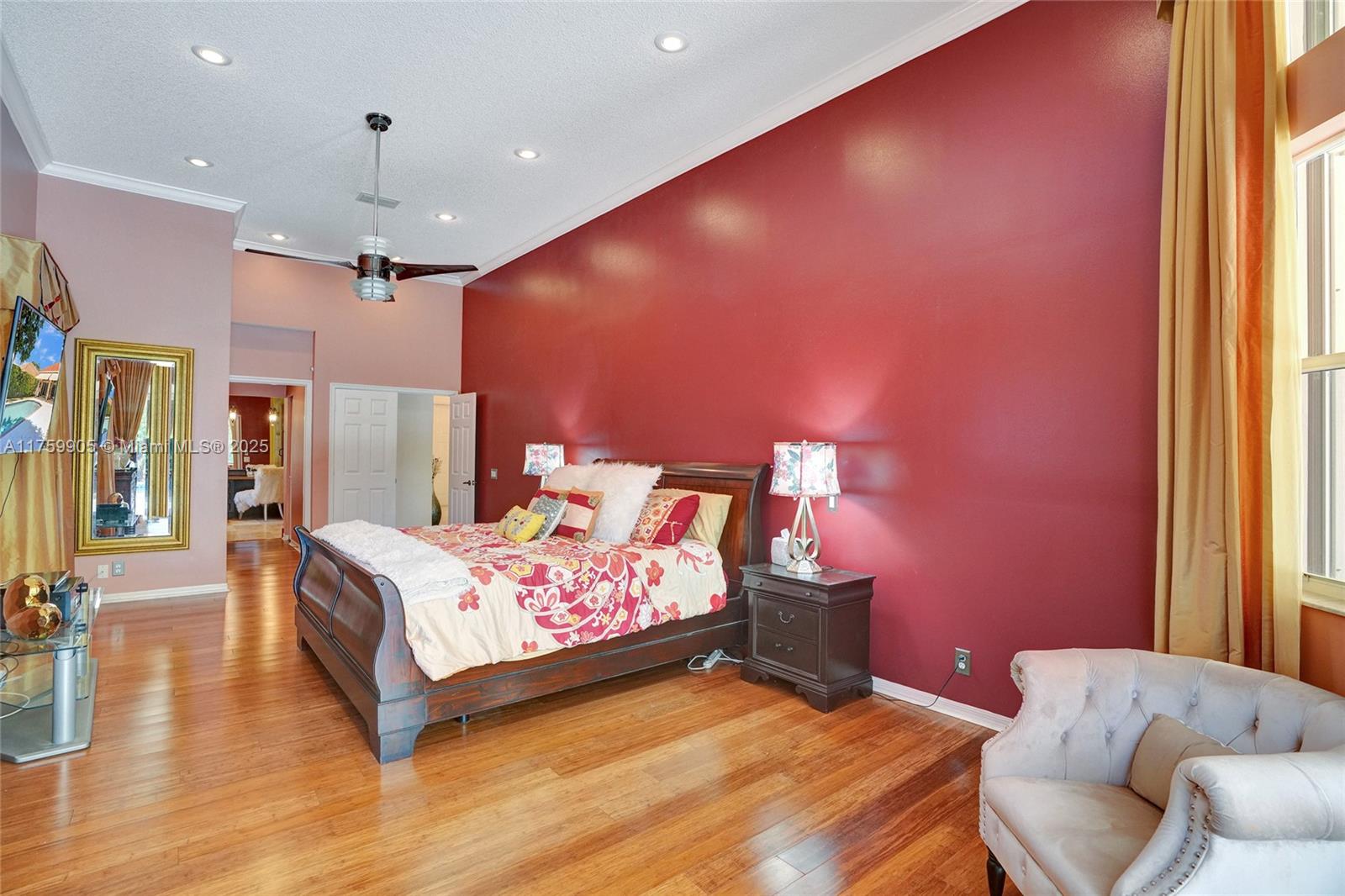 1436 Blue Jay Cir