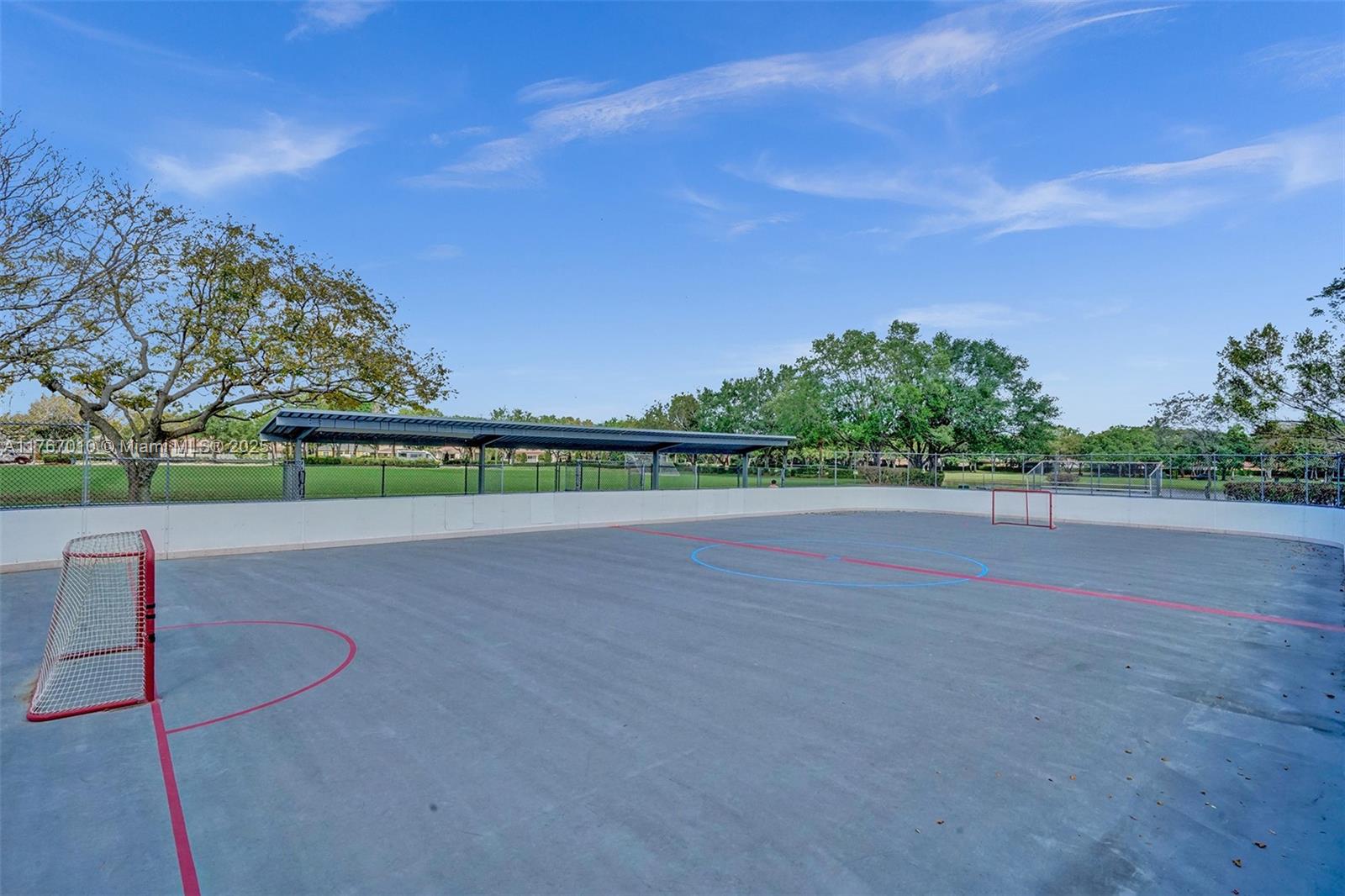 1058 Chenille Cir