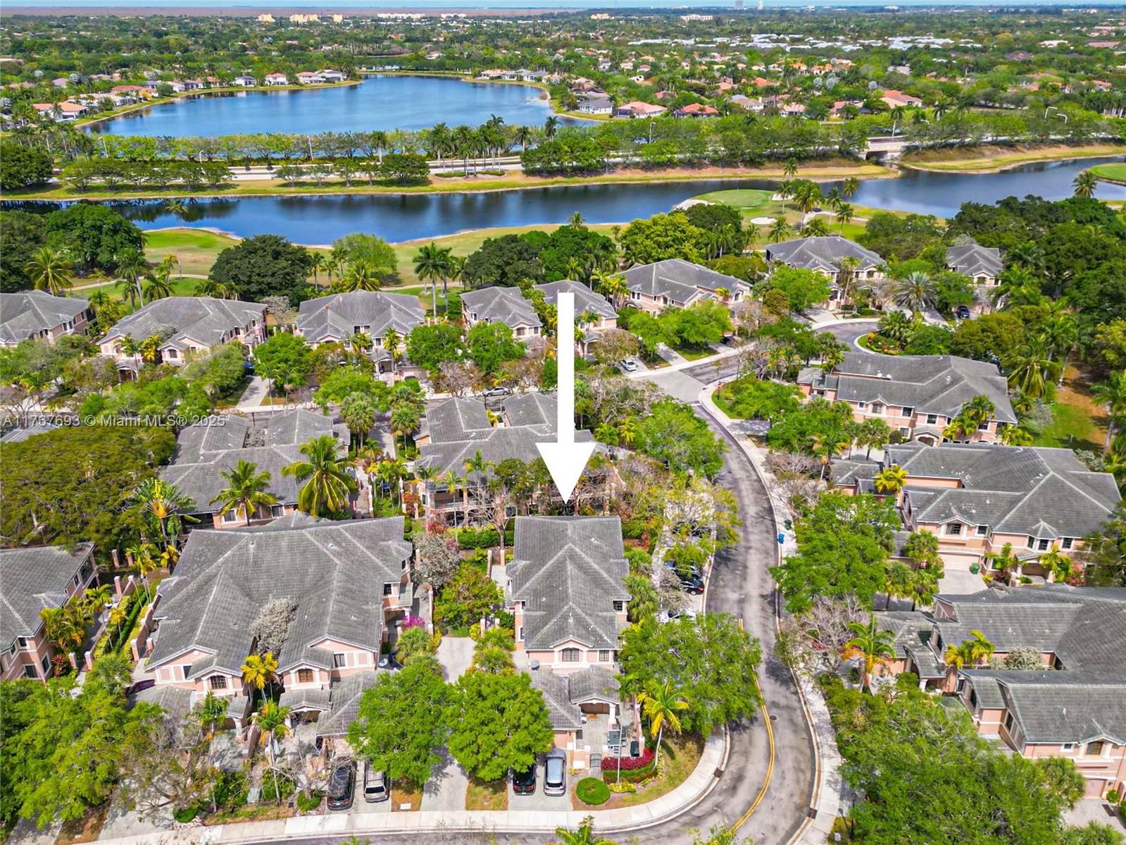 2790 center court dr # 31 Unit: 2-31