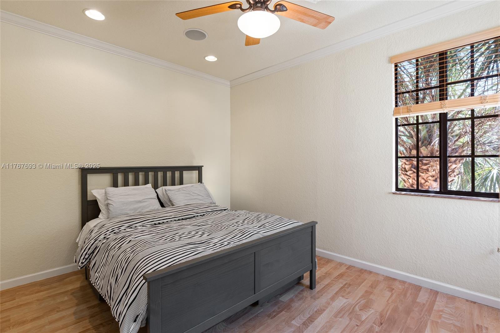 2790 center court dr # 31 Unit: 2-31