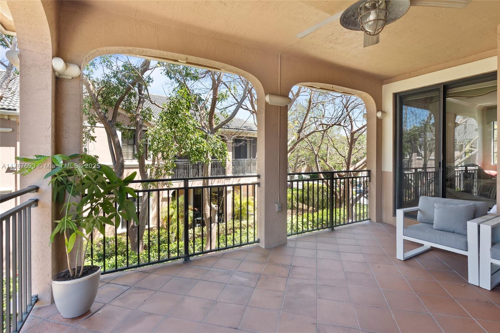 2790 center court dr # 31 Unit: 2-31