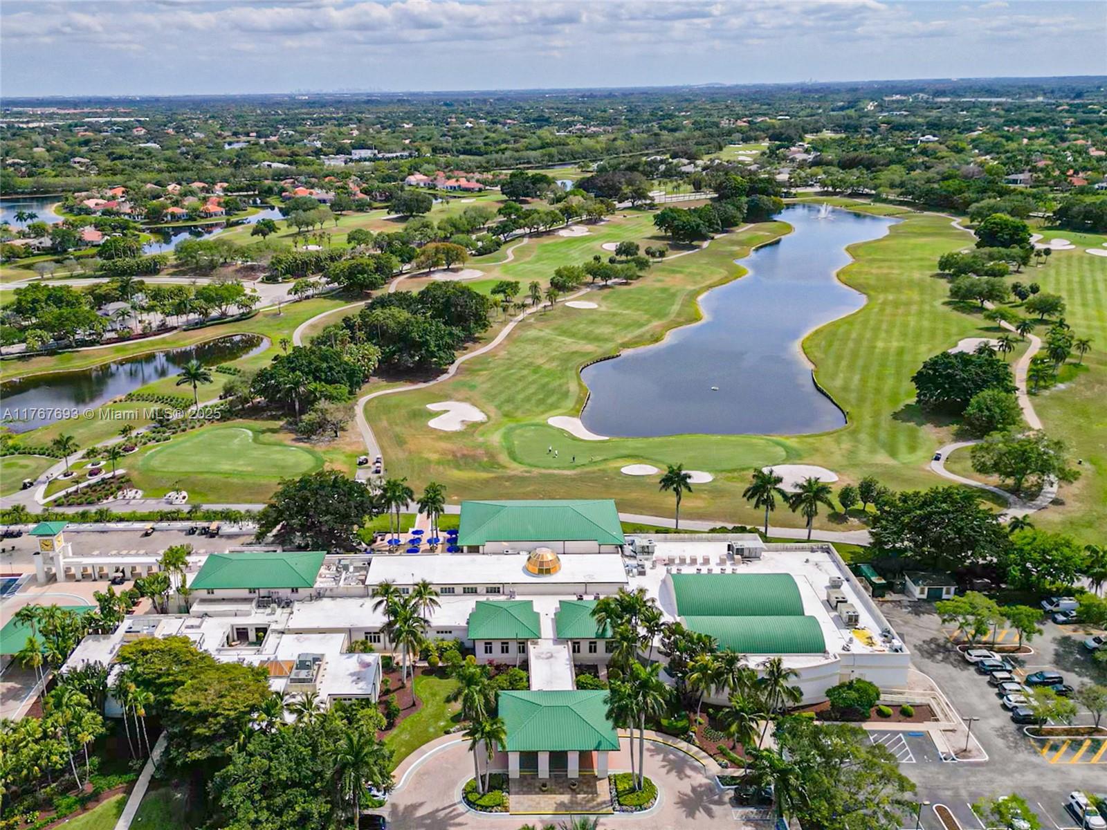 2790 center court dr # 31 Unit: 2-31