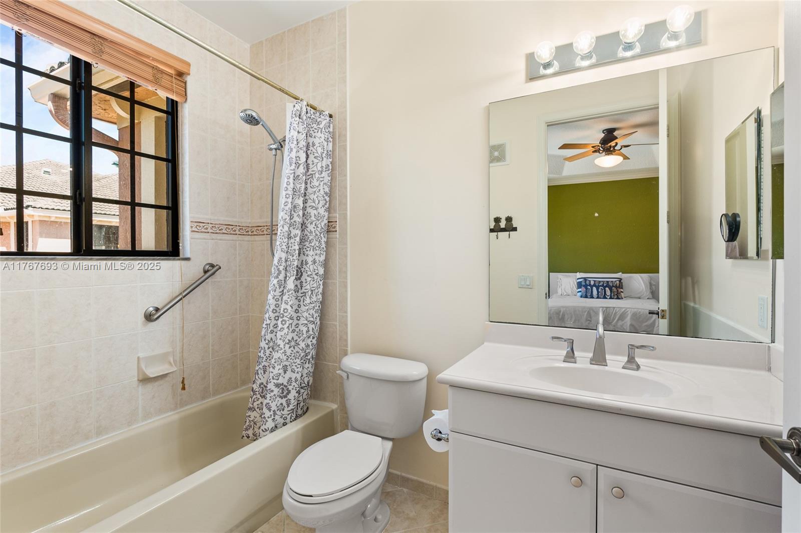 2790 center court dr # 31 Unit: 2-31