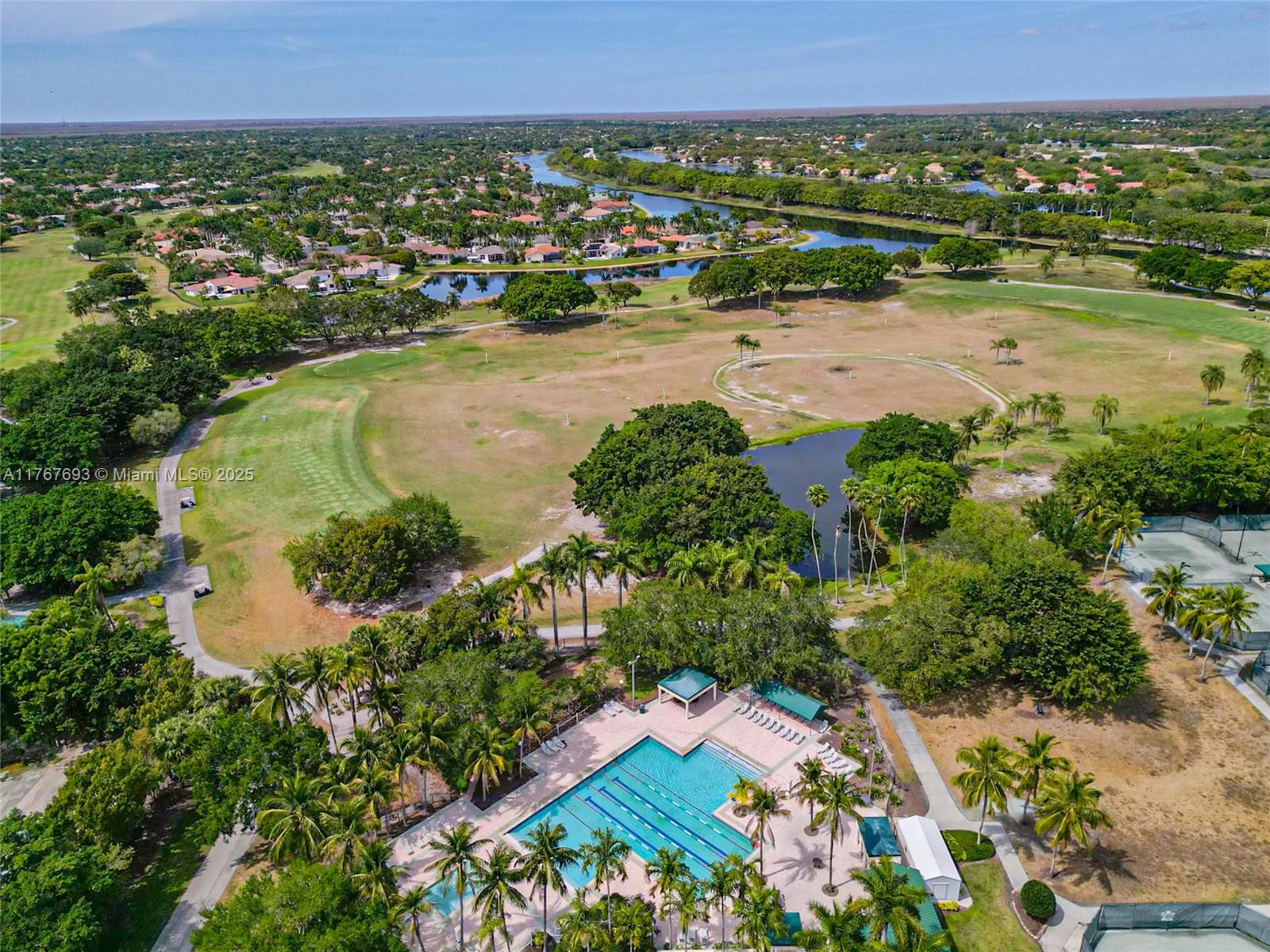 2790 center court dr # 31 Unit: 2-31